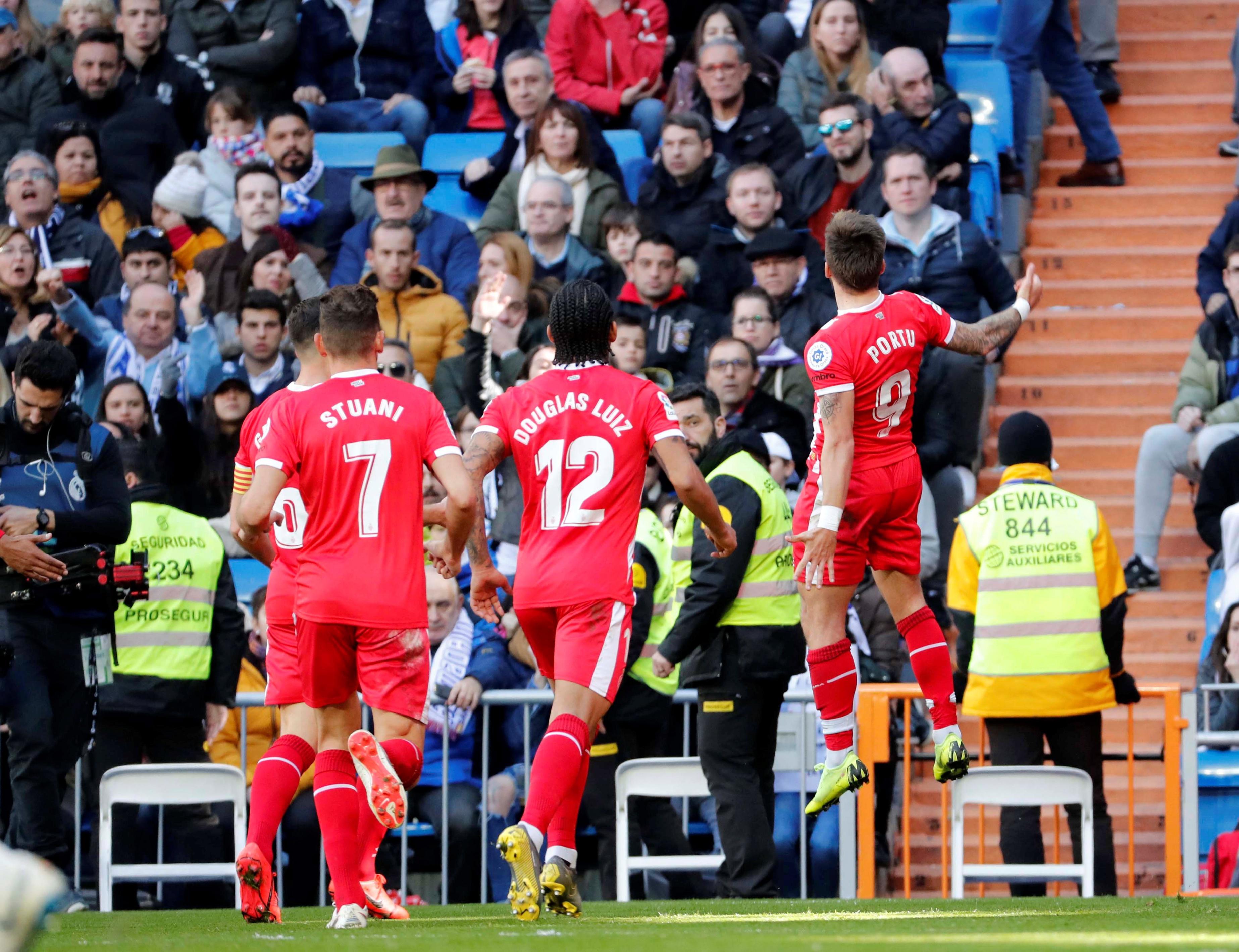 上下极为不 上下极为不