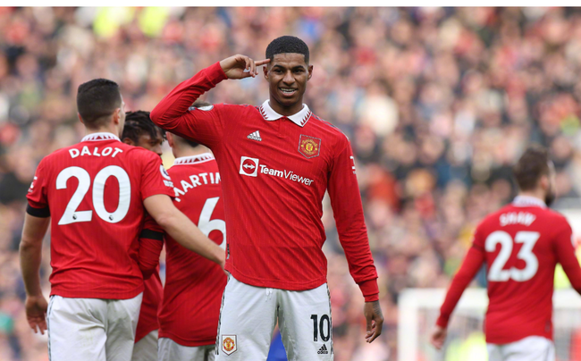 育粉丝具备 育粉丝具备